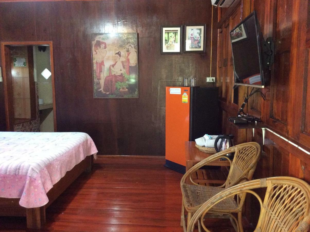 Settee Homestay Nan Buitenkant foto